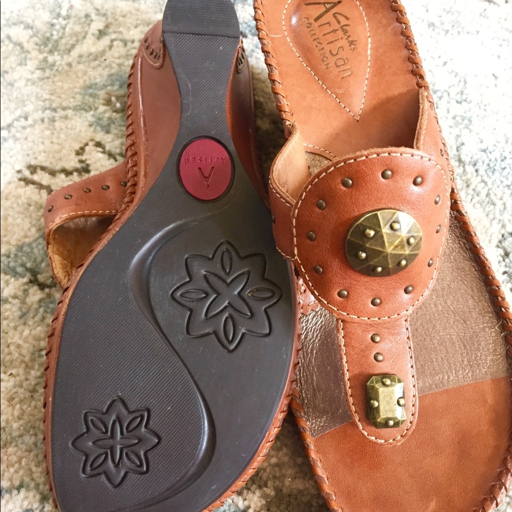 Shoes - Picture 5 of 8